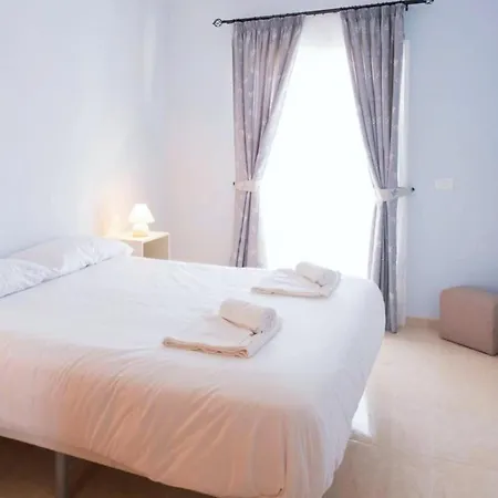Live Roque Puertito Guimar Apartment *